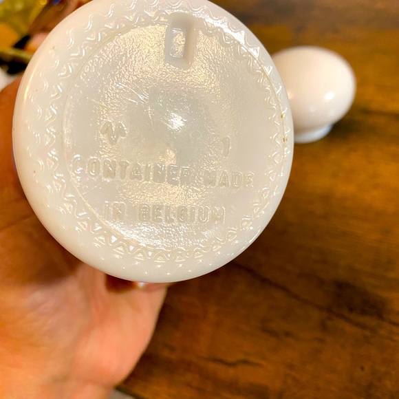 Vintage Milk Glass Apothecary Jar Blue and White Made in Belgium - Picture 6 of 8